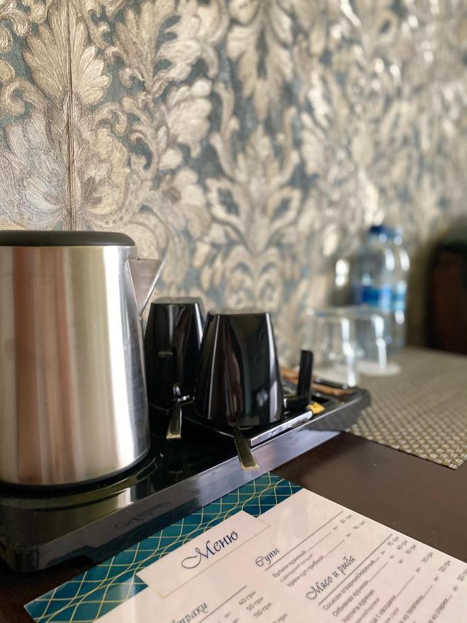 Hotel Royal Poltava Extérieur photo