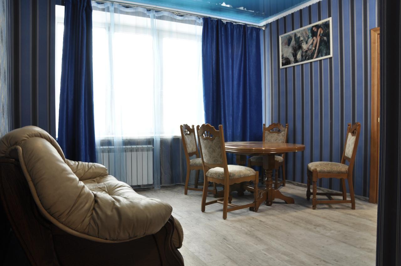 Hotel Royal Poltava Extérieur photo